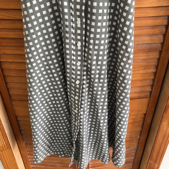 Oh My Love London Button Front Gray Midi Dress - Picture 4 of 7